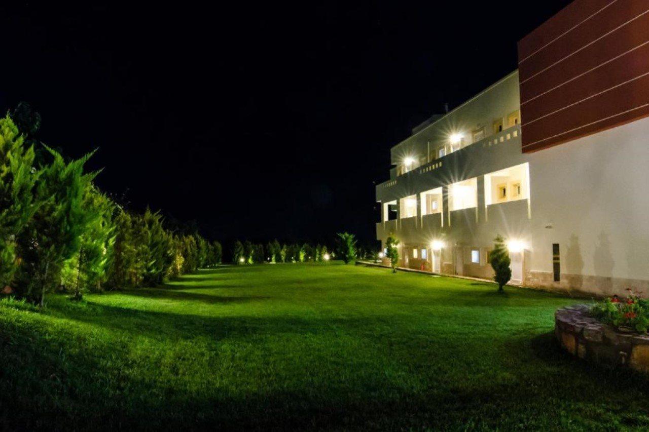 Real Palace Malia  Ngoại thất bức ảnh