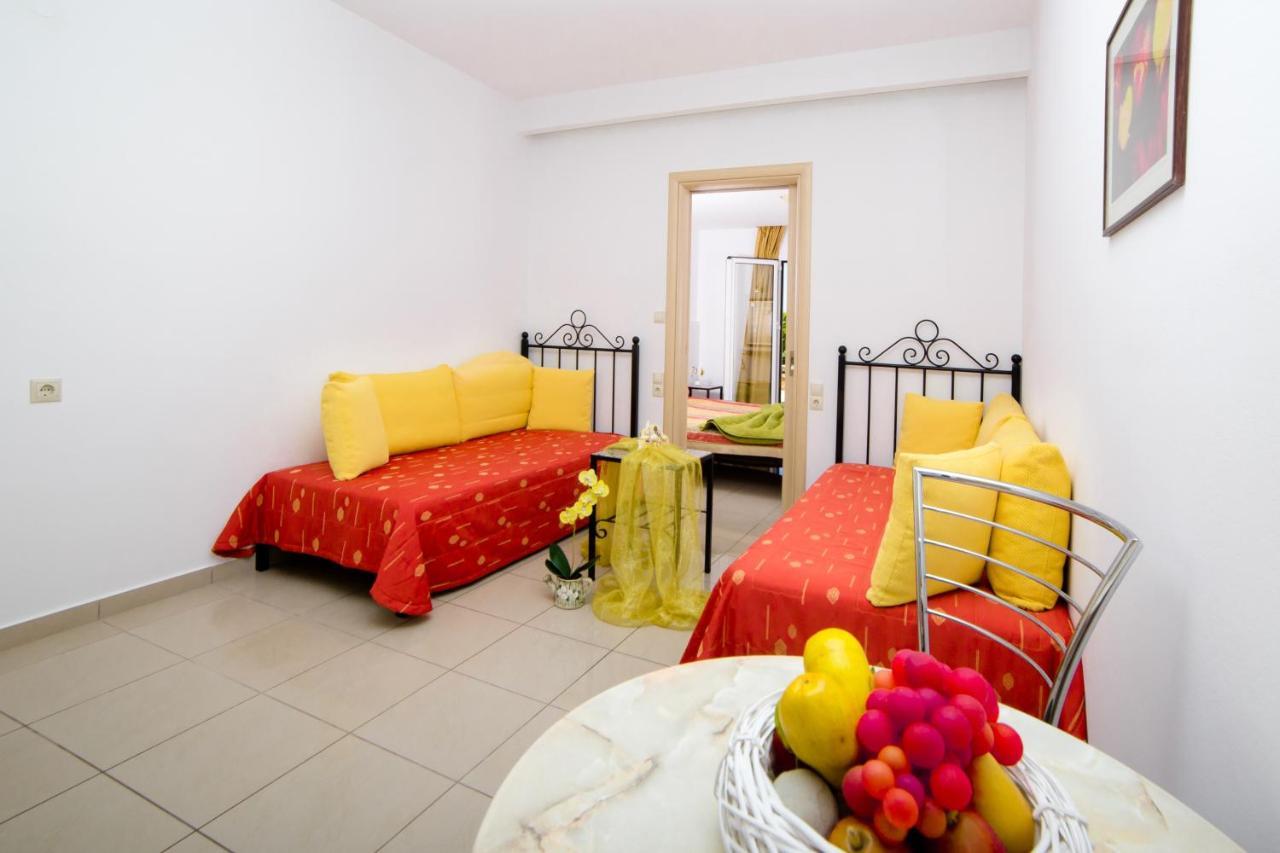 Real Palace Malia  Ngoại thất bức ảnh