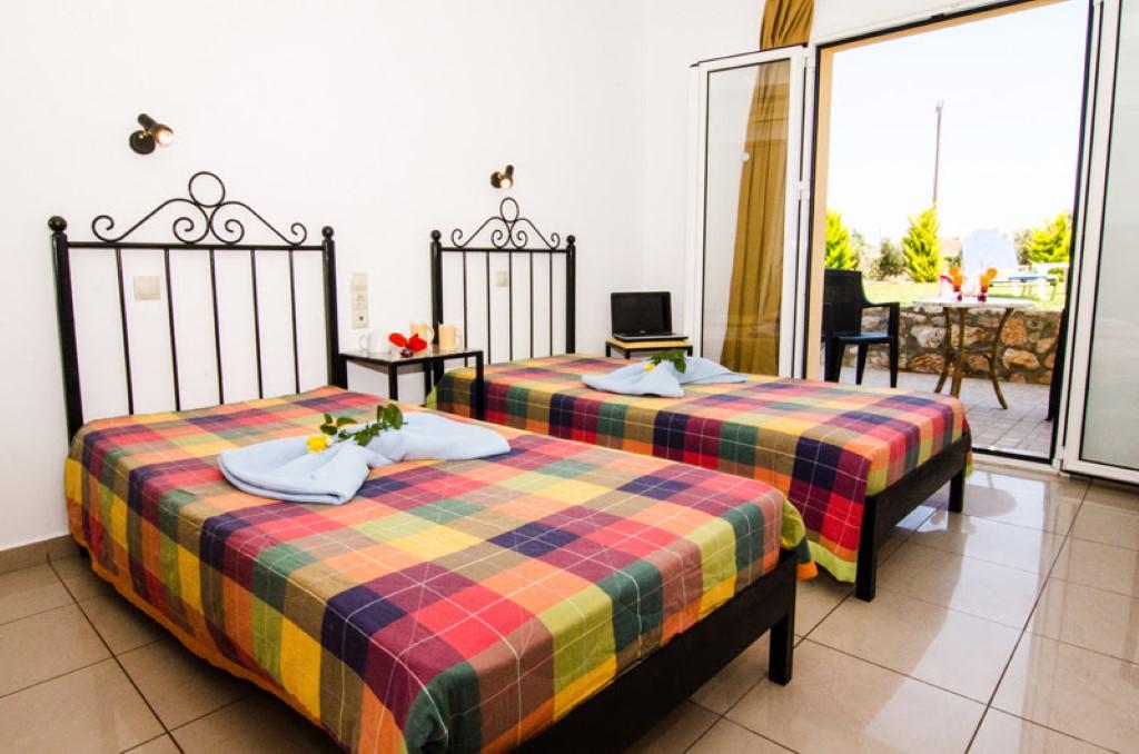Real Palace Malia  Ngoại thất bức ảnh